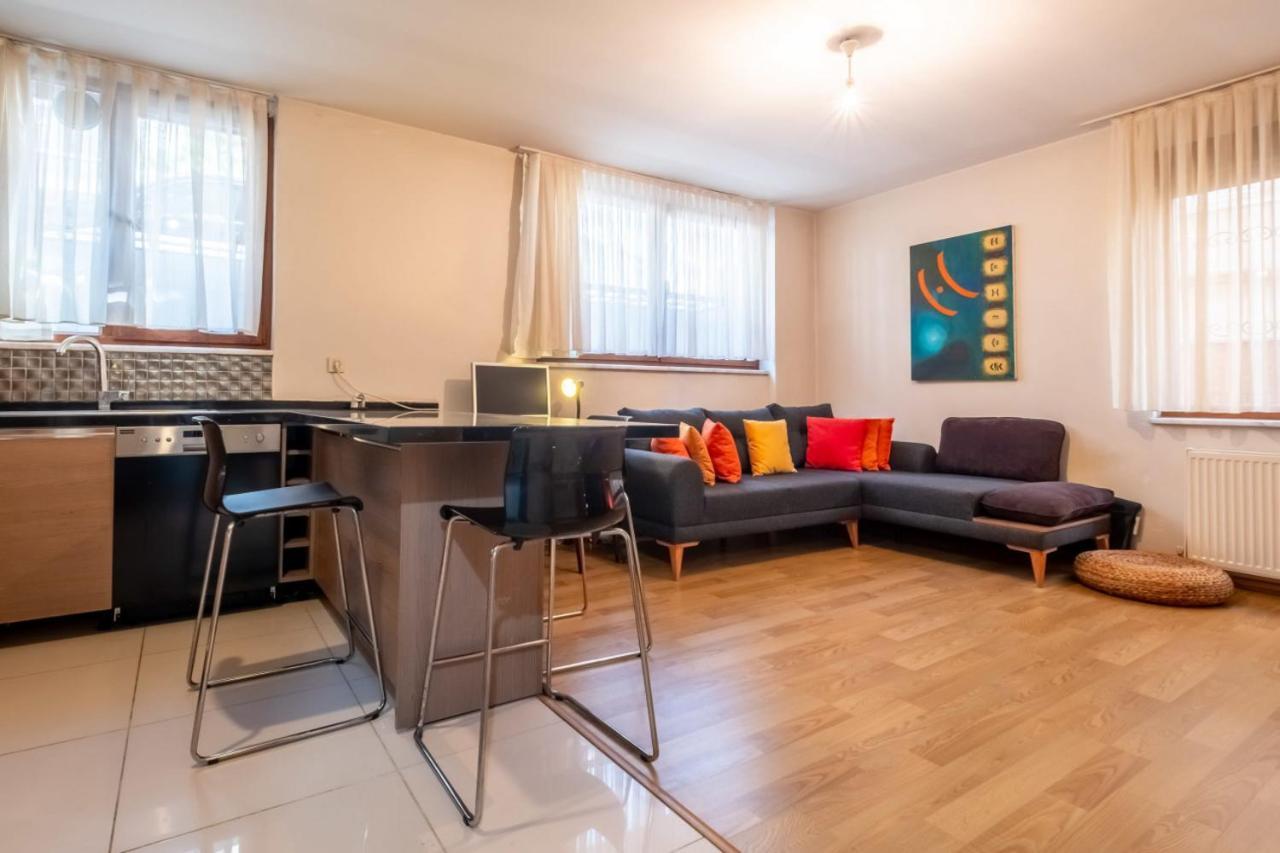 Cozy Flat With Location In Uskudar Appartamento *